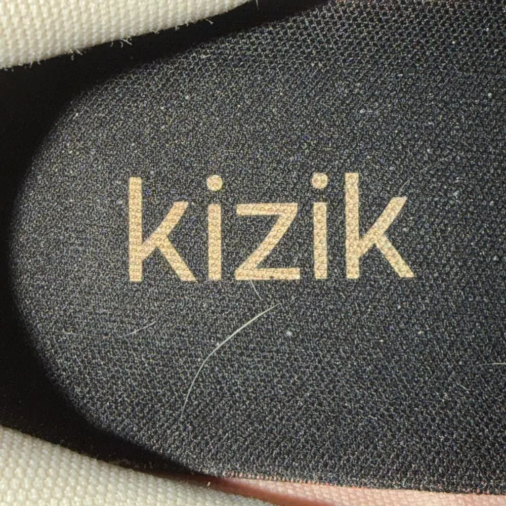 Kizik Milan Sneakers Size Women's 10.5 Men's 9 Bone Hands Free Comfort Shoes